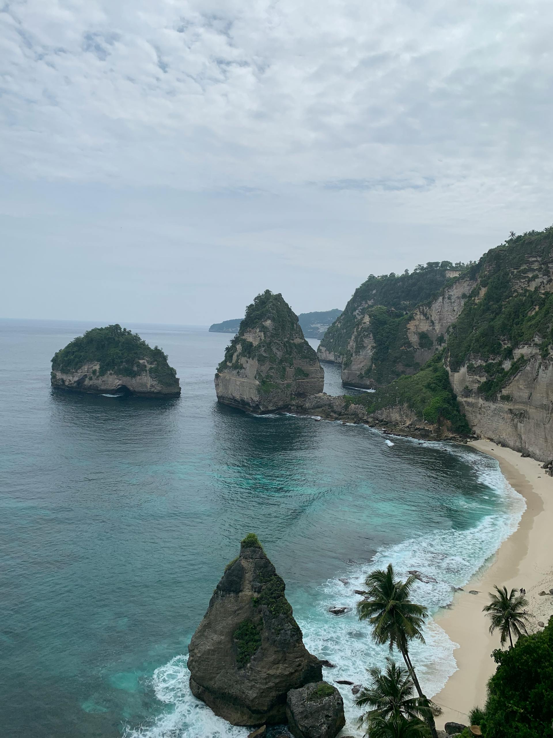 Nusa-penida-toddler